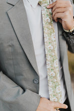 Load image into Gallery viewer, Alyssum - EMBR