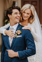 Load image into Gallery viewer, Quicksand Roses - EMBR