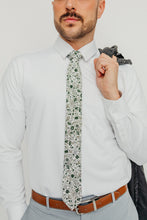 Load image into Gallery viewer, Silhouette - EMBR