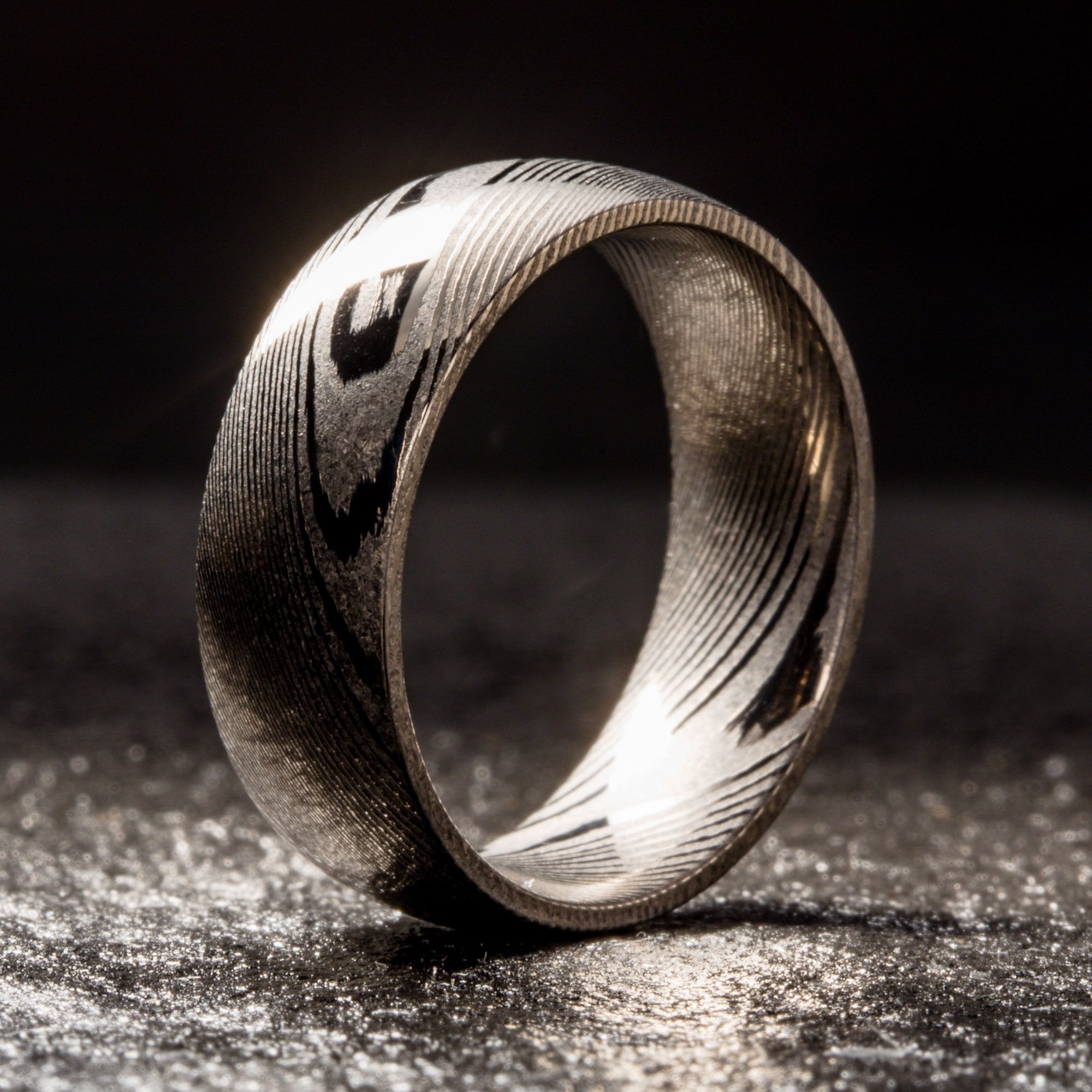 Wood Grain Damascus Steel Ring - Gun Metal Minimalist - EMBR