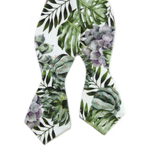 Load image into Gallery viewer, Aloe Bow Tie - EMBR
