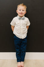 Load image into Gallery viewer, Misty Love Bow Tie (Pre-Tied) - EMBR
