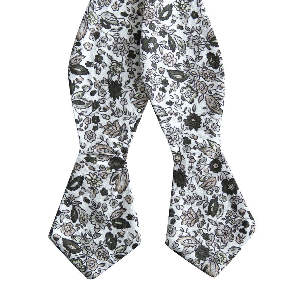 Silhouette Bow Tie - EMBR