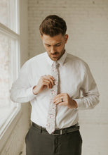 Load image into Gallery viewer, Sweet Pea - EMBR
