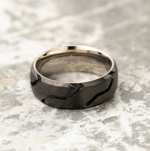 Load image into Gallery viewer, Titanium Ring - Black Striker
