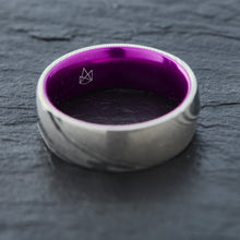 Load image into Gallery viewer, Wood Grain Damascus Steel Ring - Resilient Purple - EMBR
