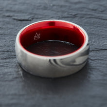 Load image into Gallery viewer, Wood Grain Damascus Steel Ring - Resilient Red - EMBR
